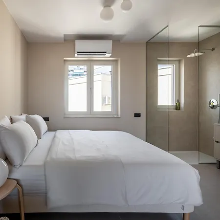 Rooftop Jacuzzi & View Спліт