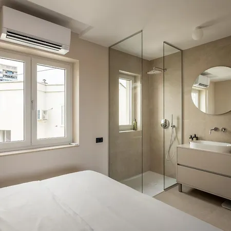 Апартаменты Rooftop Jacuzzi & View