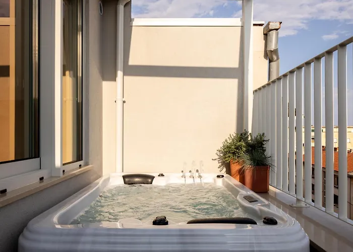 Rooftop Jacuzzi & View * Split
